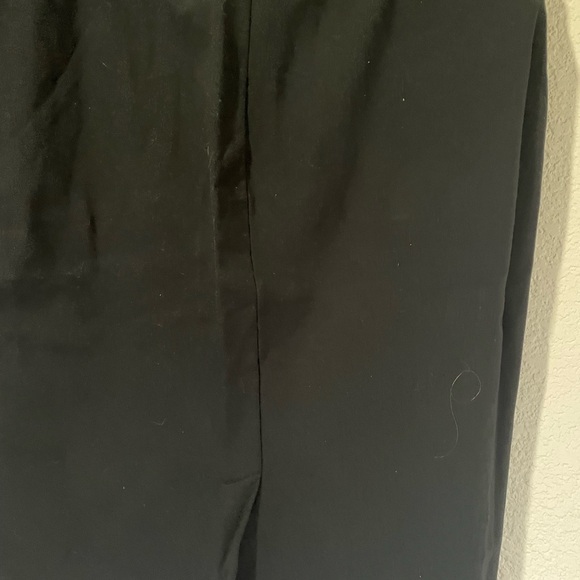 Basic Black Skirt - Picture 2 of 4